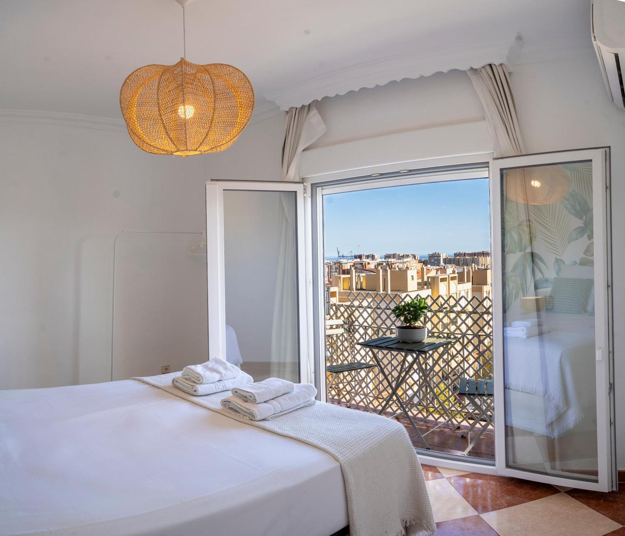 Апартаменти Malaga Center Flat Hospitality Екстер'єр фото